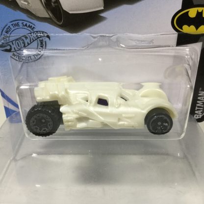 Batman - The Dark Knight - Batmobile - FYF62